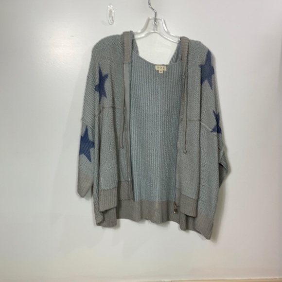 Pol zip hoodie - Picture 2 of 8